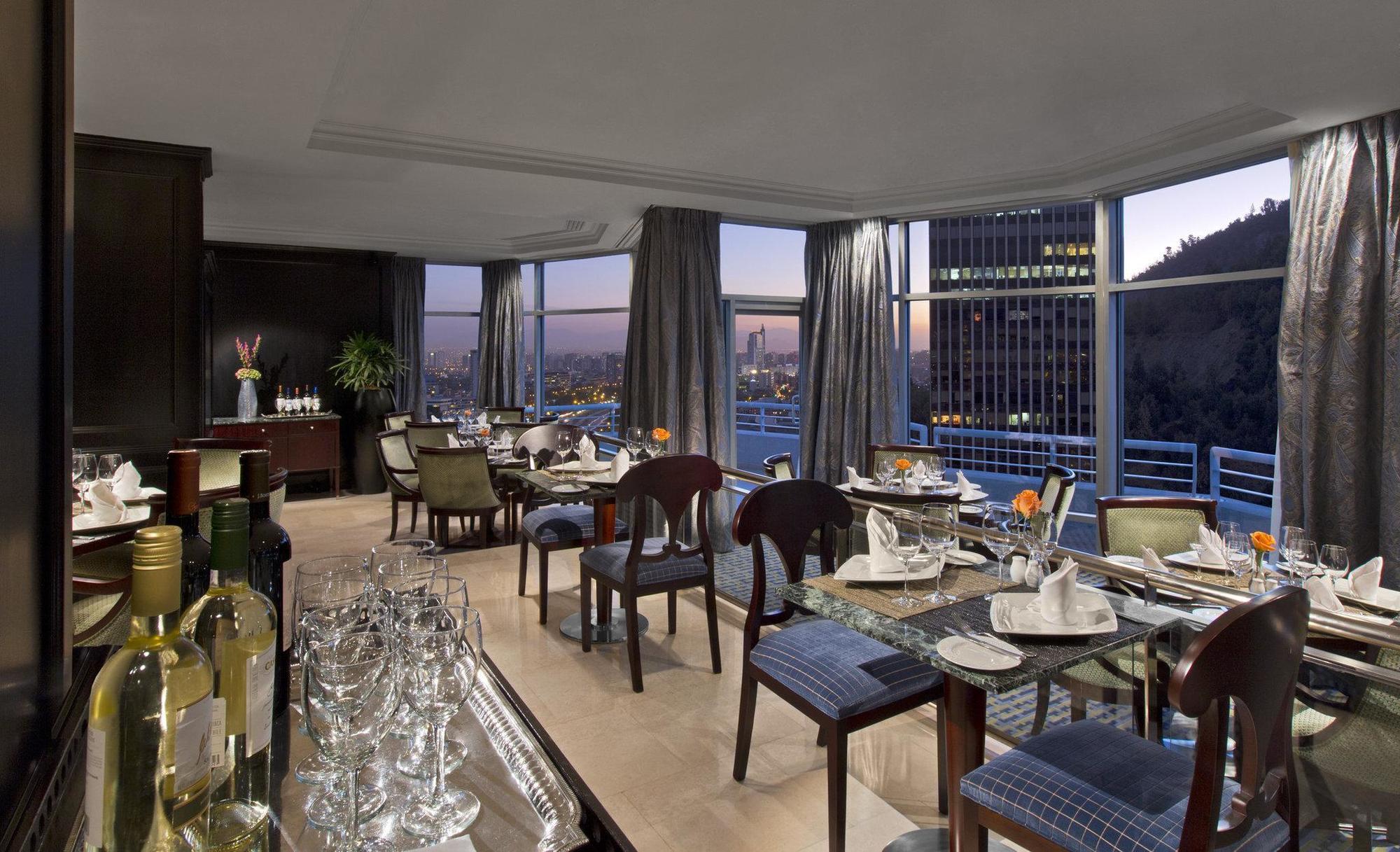 San Cristobal Tower - A Luxury Collection Hotel Santiago de Chile Bagian luar foto