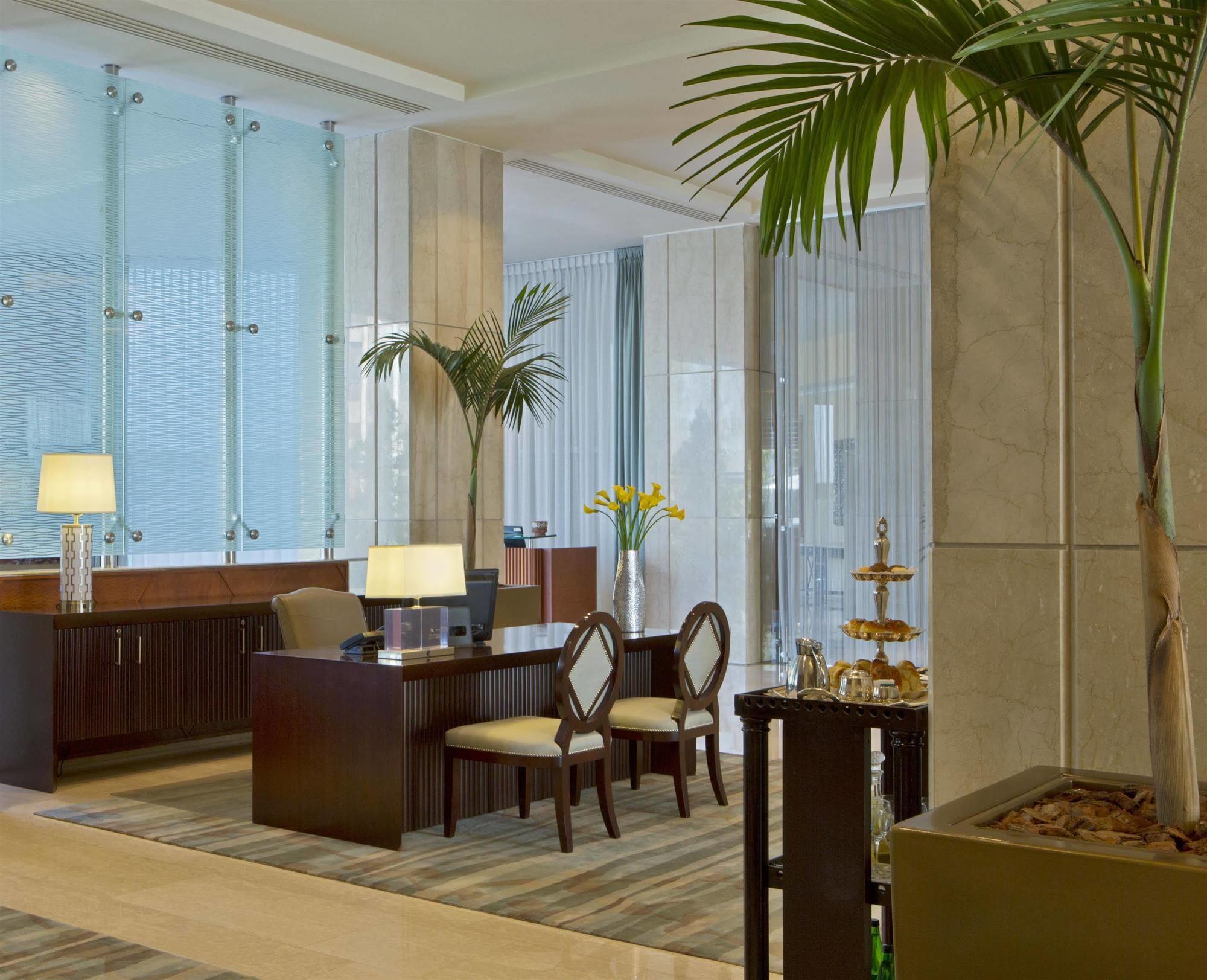 San Cristobal Tower - A Luxury Collection Hotel Santiago de Chile Bagian luar foto